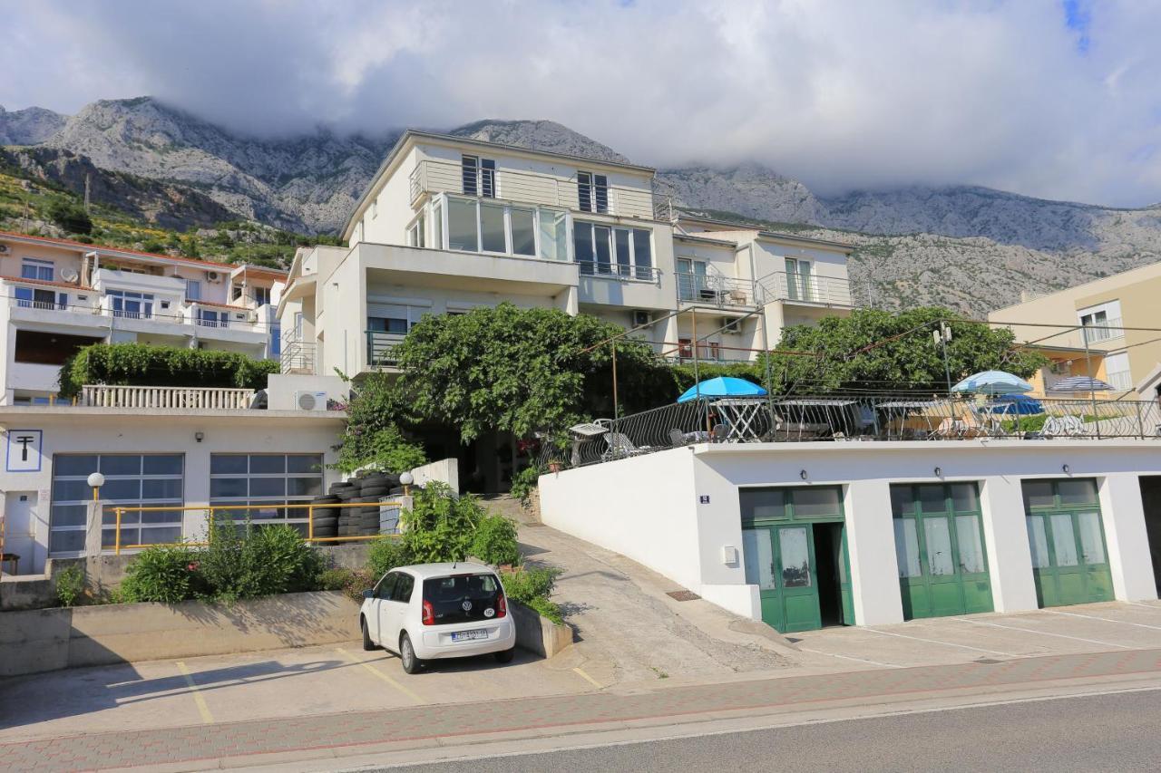 Apartments And Rooms With Parking Space Tucepi, Makarska - 5263 Exterior foto
